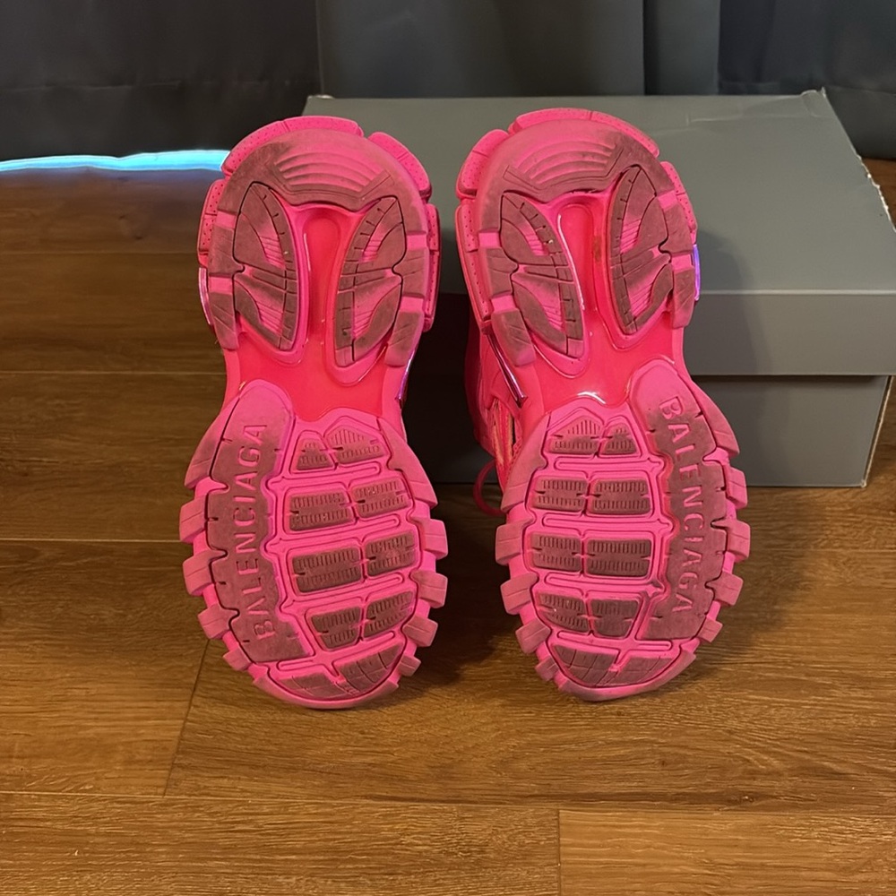 Balenciaga Pink Sneakers - Picture 2 of 6